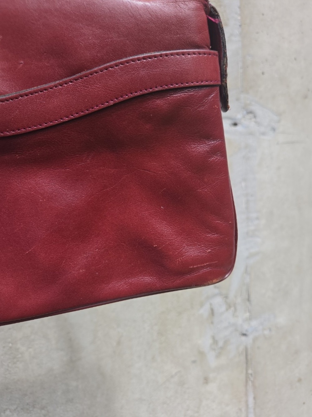 Vintage 70s Etienne Aigner Oxblood Leather Shoulder Bag Organizer Purse - Picture 11 of 16